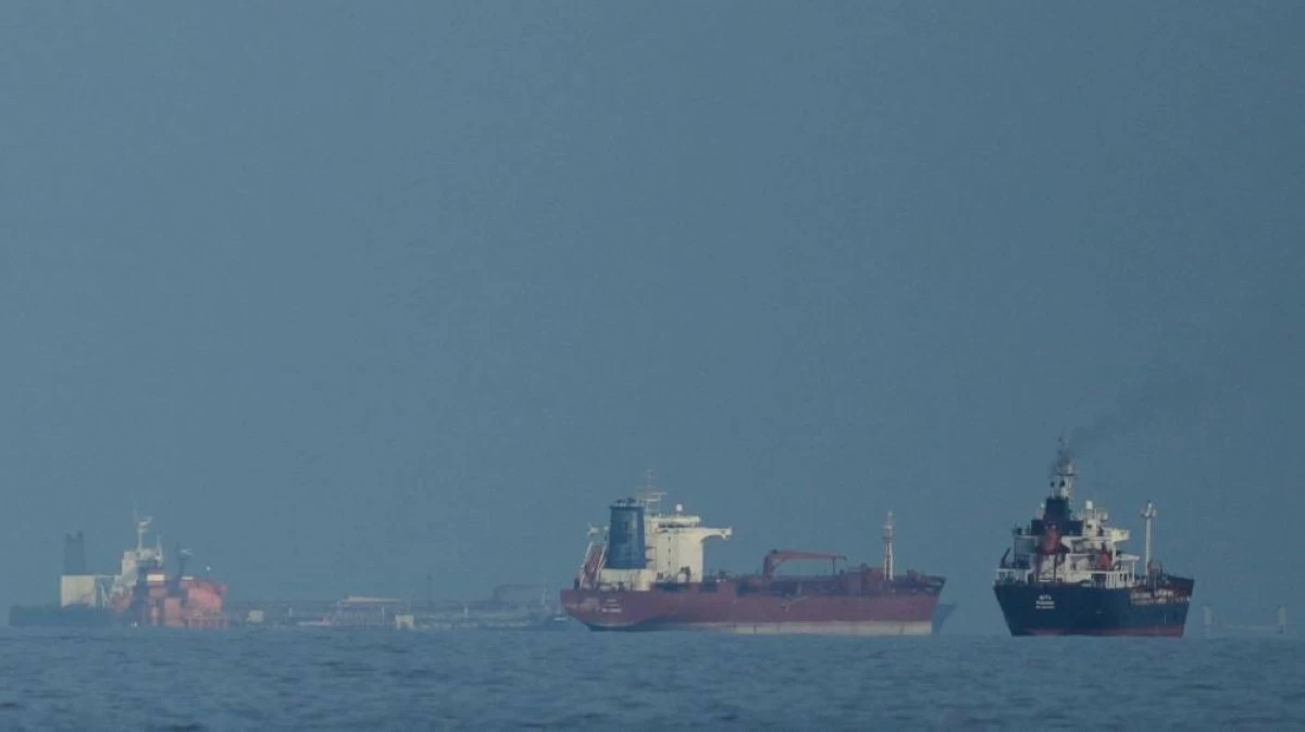 US warns shipping firms could face sanctions over paying Iranian tolls in the Strait of Hormuz
