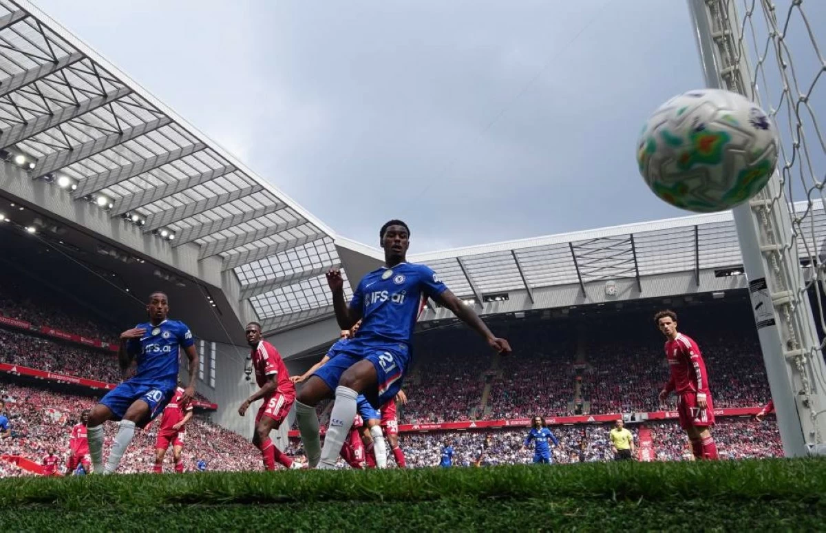 Chelsea end six-game losing run with 1-1 draw at Liverpool