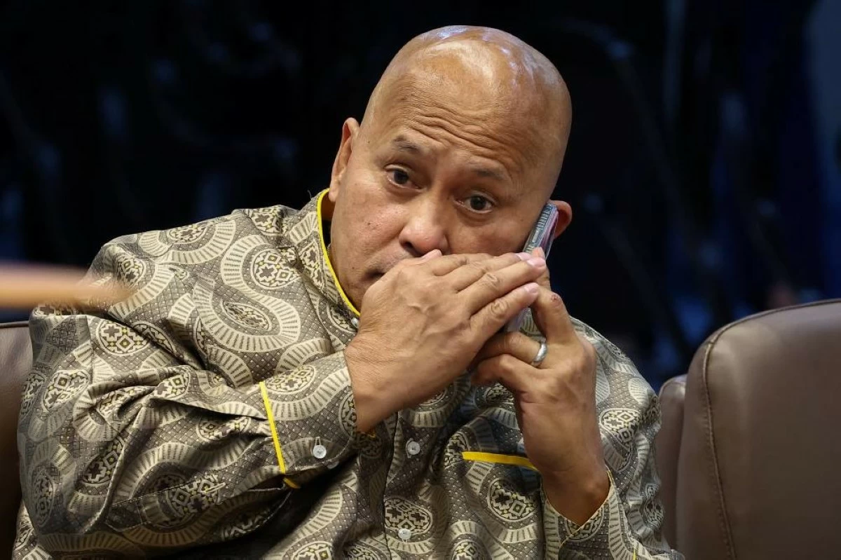 Philippines' Senator says arrest imminent, urges public to block ICC transfer