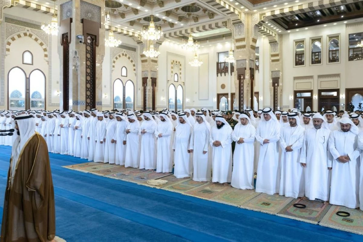 Hamdan bin Mohammed performs Eid Al Adha prayer at Zabeel Grand Mosque