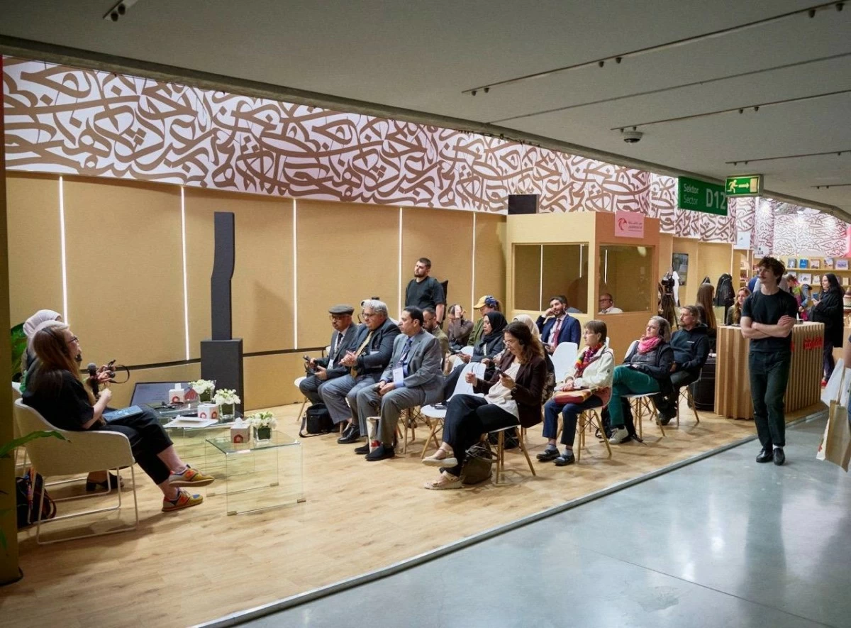 The panel discussions, poetry readings, and artistic performances highlighted the enduring ability of books and culture to bring people together