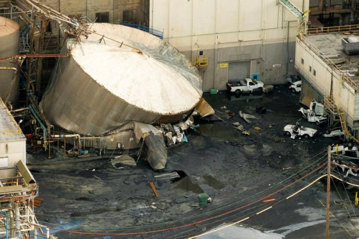 A drone view of a chemical tank after its rupture at the Nippon Dynawave Packaging pulp and paper mill in Longview, Washington, U.S. Reuters.
