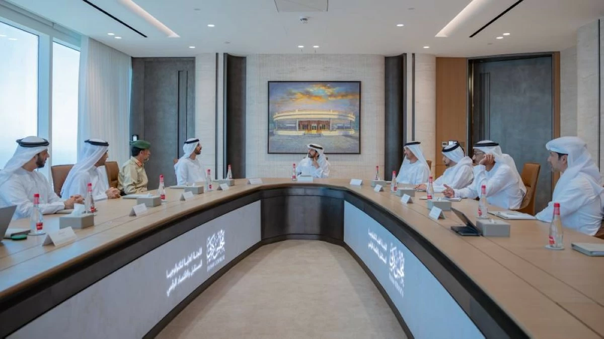 Hamdan bin Mohammed chairs meeting of the Higher Committee f
