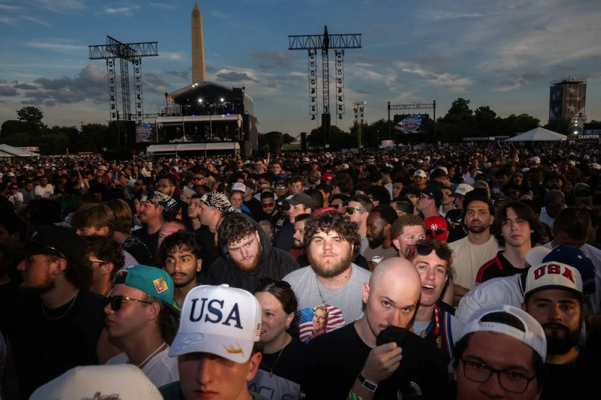 The UFC Fan Fest on the White House Ellipse ahead of Sunday's fight on the South Lawn, Saturday, June 13, 2026, in Washington. AP