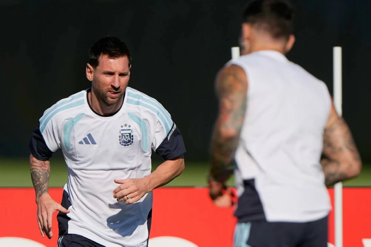Argentina's Lionel Messi practices for the the World Cup soccer tournament Monday, June 15, 2026, in Kansas City, Kan. (AP)