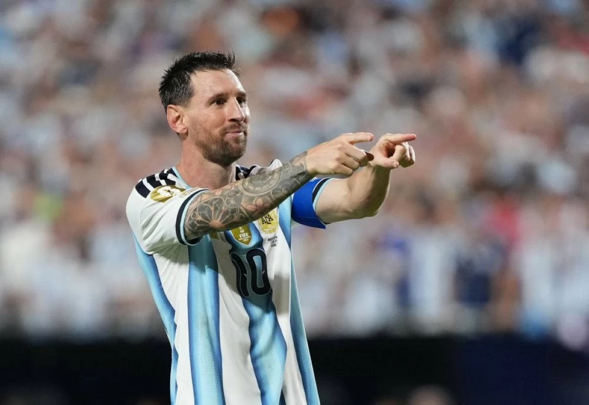 Messi erzielt Hattrick und stellt WM-Torrekord ein: Argentinien schlägt ...
