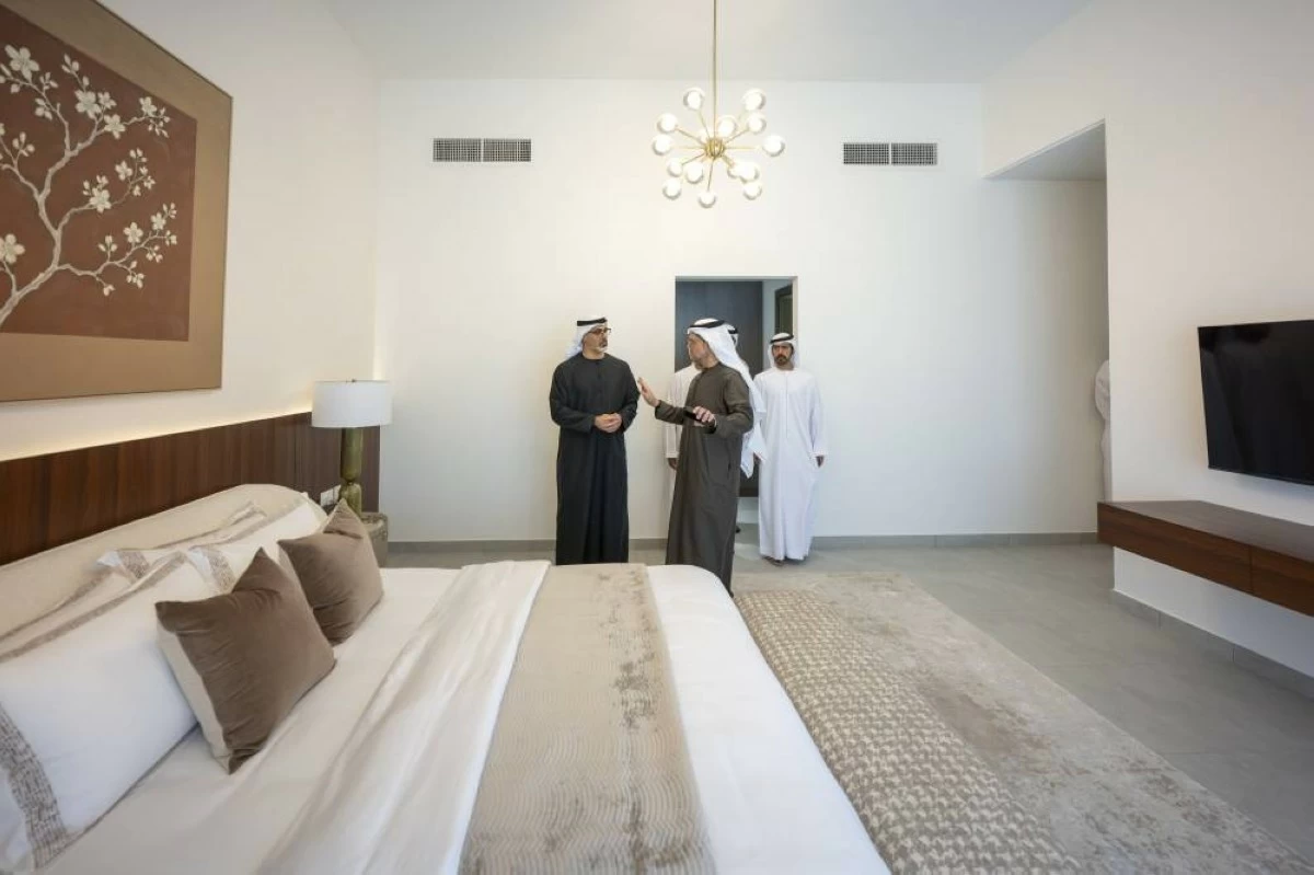 H.H. toured the project, reviewing its facilities, technical features, and architectural and interior design. Picture credit: WAM