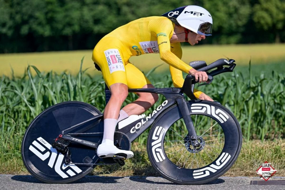Winning by less than a second, Pogačar underlined his status as race leader, signalling that anyone targeting the yellow jersey would need an exceptional performance on Sunday’s stage 5.