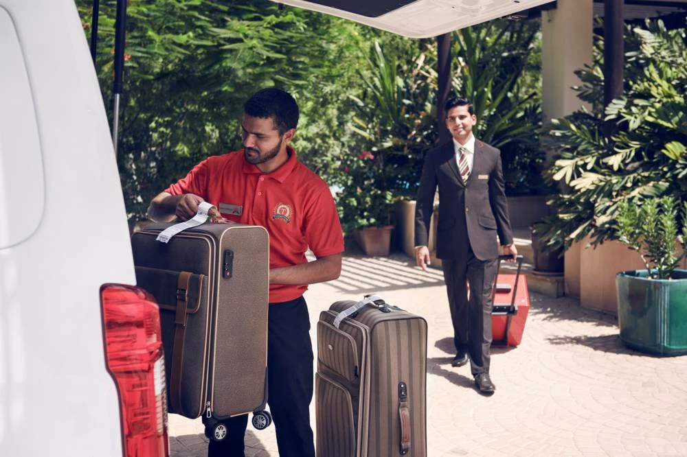 1920_emirates-home-check-in