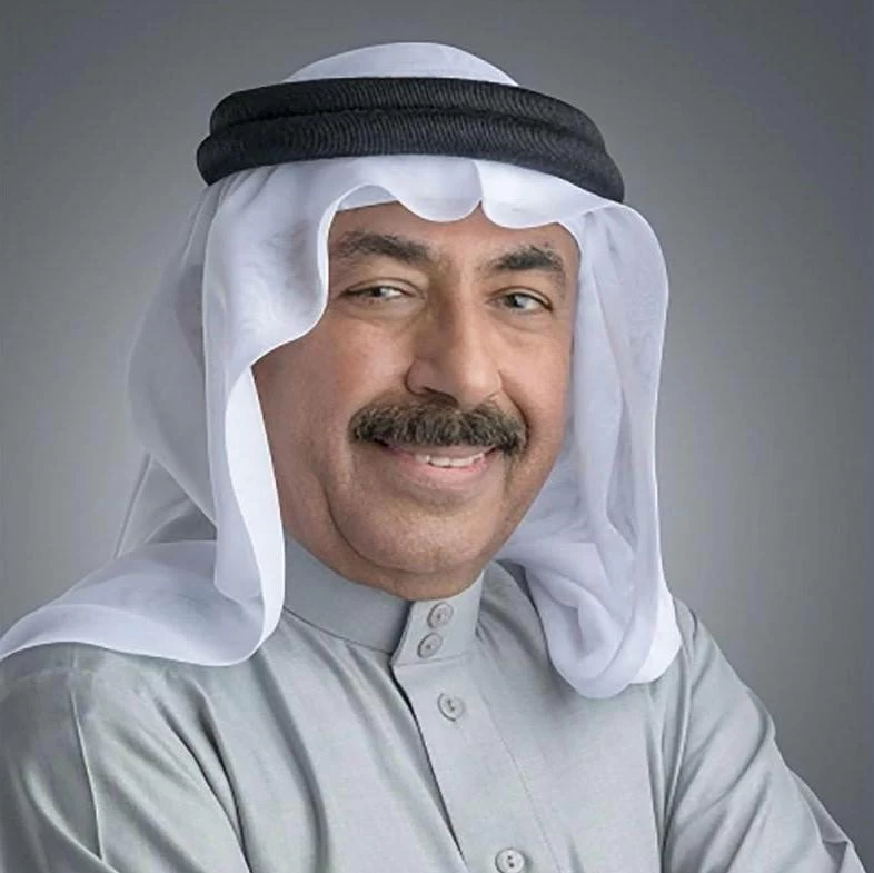 The poem, or mawwal, Ya Obeid introduced Ali Abdullah Khalifa to the local public as a new poetic voice. Before long, he became part of a distinguished group of Bahraini poets who, during the 1970s, helped create a new artistic phenomenon in the Gulf.