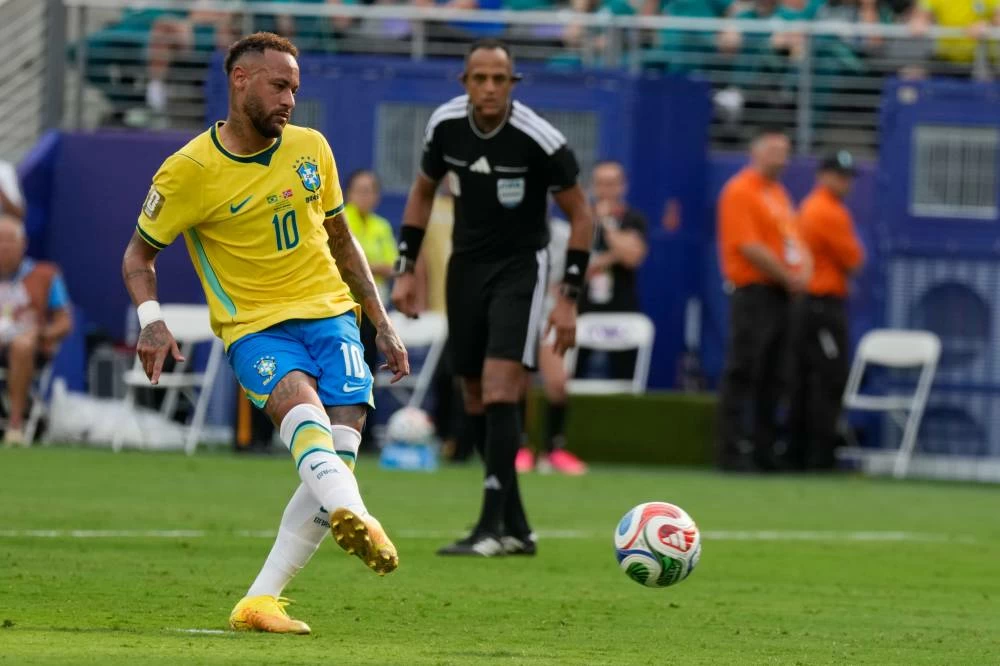Brazil's Neymar (10) scores a goal from a penalty kick during the World Cup round of 16 soccer match between Brazil and Norway in East Rutherford, N.J., near New York, Sunday, July 5, 2026. (AP)
