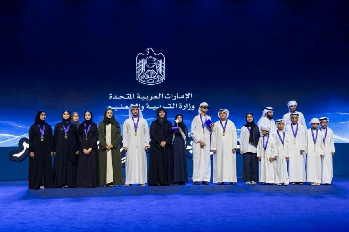 Mohammed bin Rashid happy with 830,000 UAE scholars who joined Arab Studying Problem