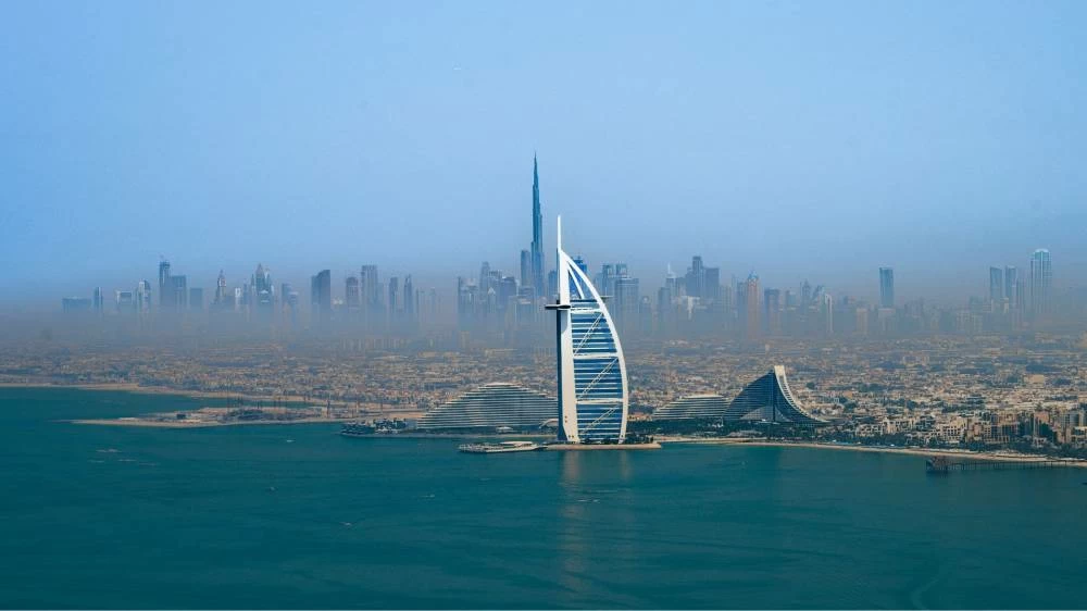 UAE weekend climate: Scorching days, humid nights, and perfect seashore evenings