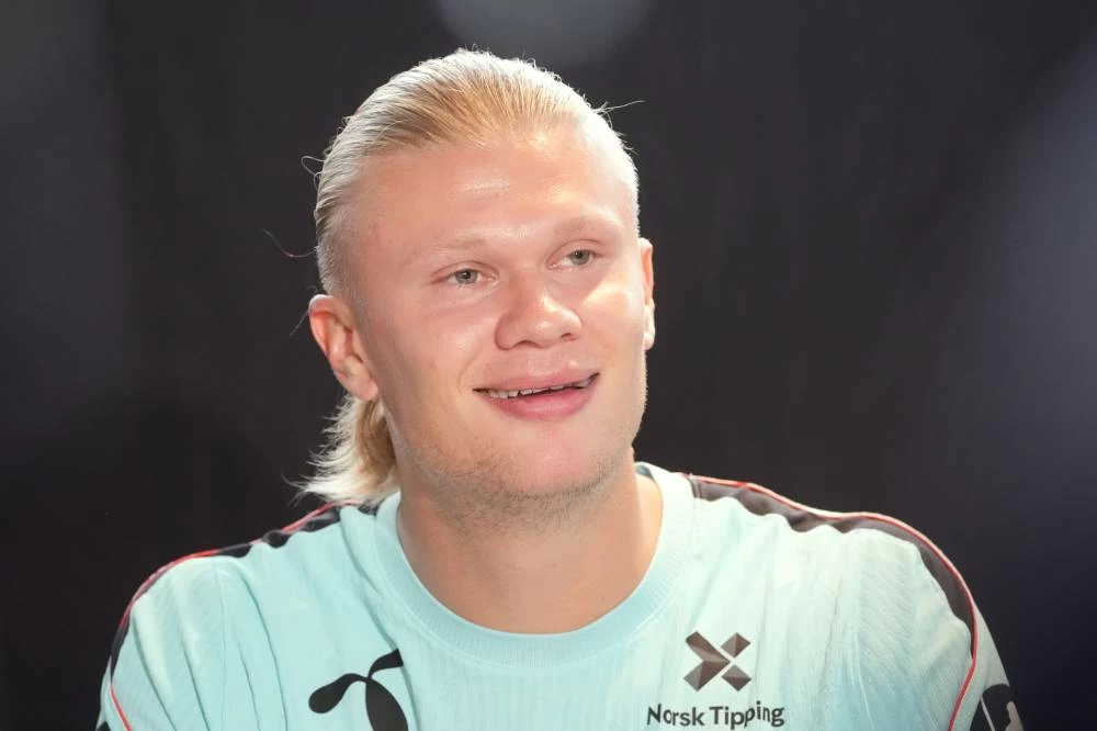 Erling Haaland: Norway’s World Cup Machine and Social Media Sensation