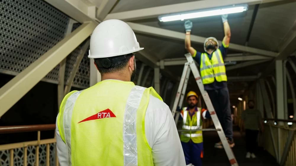 RTA launches undertaking to improve lighting fixtures on 30 pedestrian bridges throughout Dubai