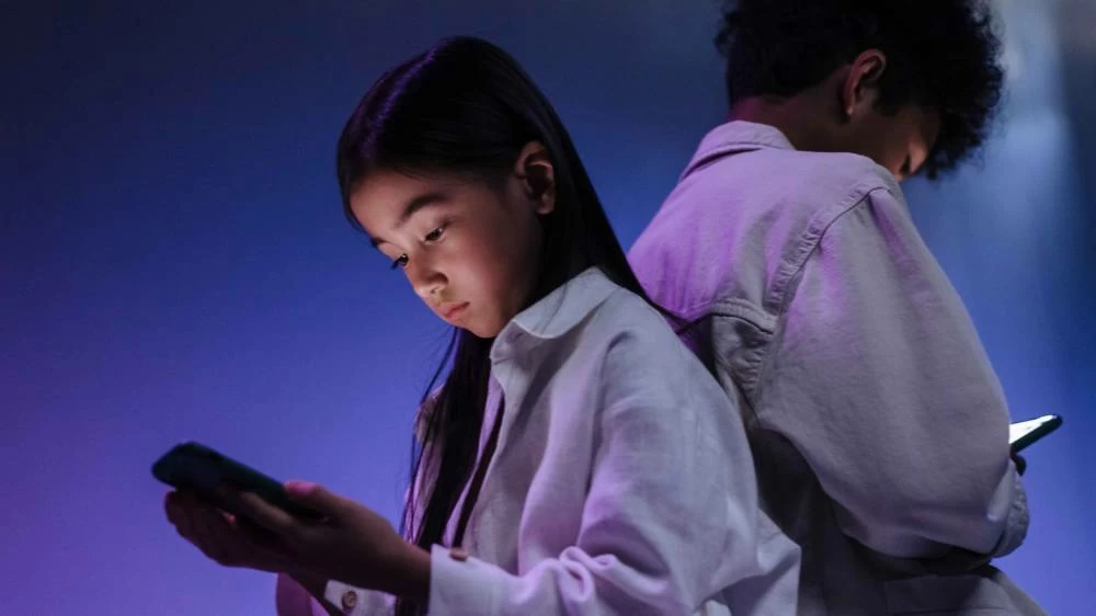 Vietnam proposes ban on under-16s posting, commenting or reacting on social media