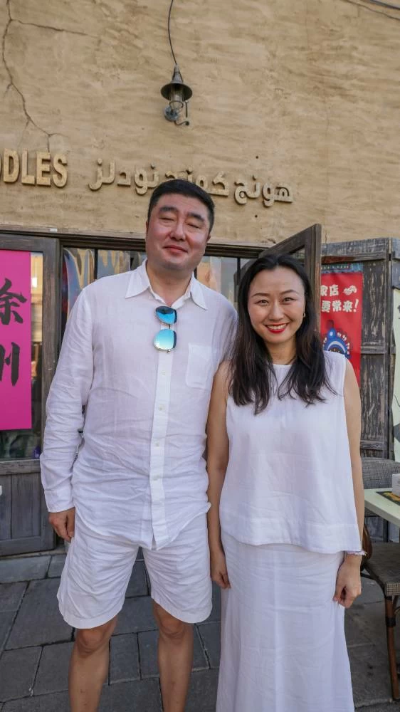Tony Gu with Yasmeen at Hong Kong Noodles.
Photo credit: Abdullah Al Matrooshi