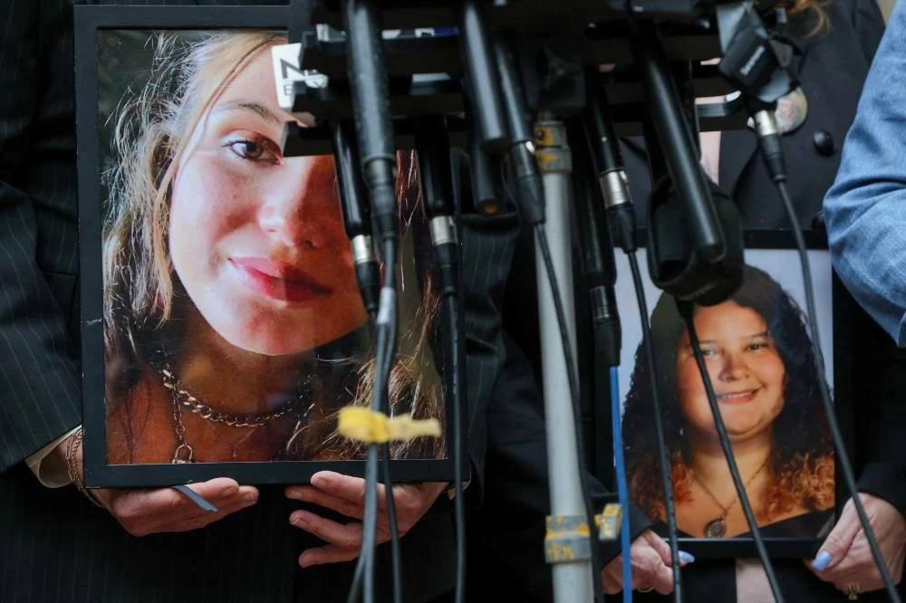 Parents holding Photos of Coco Konar and Emily Murillo during a press conference held by parents of children whose deaths were related to social media use, as Meta faces a landmark trial in federal court over claims from 29 states that the company illegally collected and used children's data in violation of federal law, allegedly designed its social media platforms to keep young users hooked and misled consumers about their safety, in Oakland, California, U.S., August 18, 2026. (Reutes)