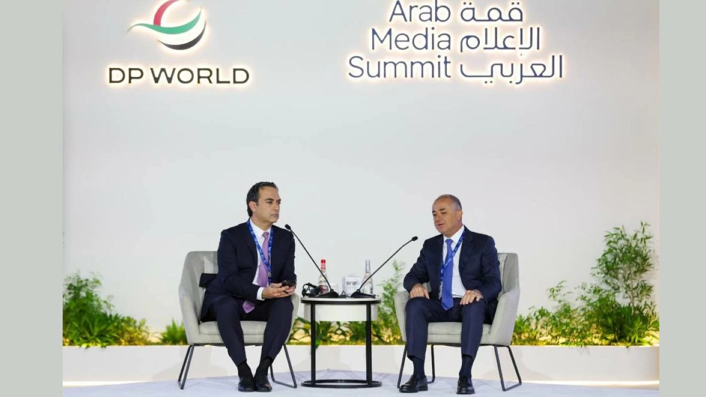 Elias Bou Saab with moderator Royer Al-Nakh at the Arab Media Summit. (Photo: Dennis Mallari)