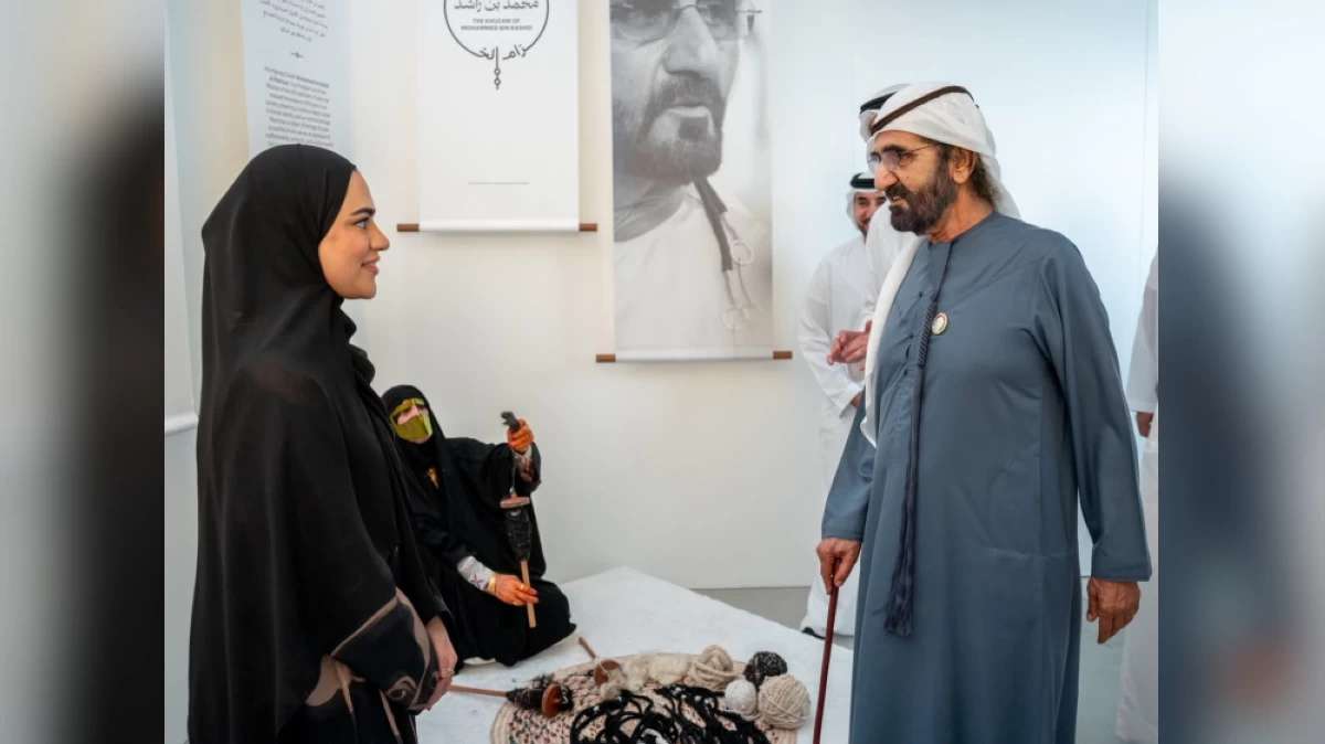Mohammed bin Rashid examined the project’s core pillars, which detailed the documentation outcomes, the historical evolution of Al Khuzam over time, traditional crafting methods, and the efforts of artisans to preserve and pass on these skills across generations.