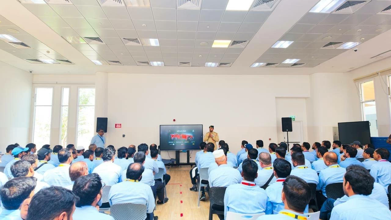 The programme forms part of Dubai Police’s efforts to strengthen road safety across the school transport sector and promote safe practices at every stage of a student’s journey.