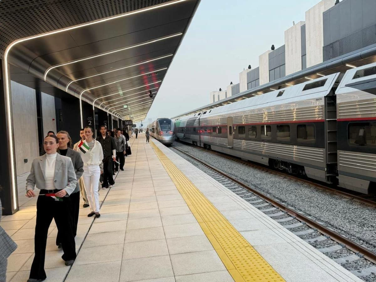 The launch of the new service forms part of the gradual expansion of the passenger rail network.