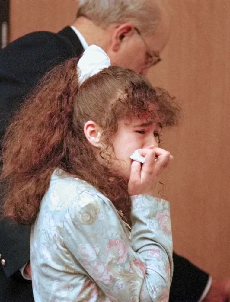 Christa Pike is escorted from Knox County Criminal Court in Knoxville, Tennessee, US, on March 30, 1996, after being sentenced to death for the murder of Colleen A. Slemmer.  (Reuters)
