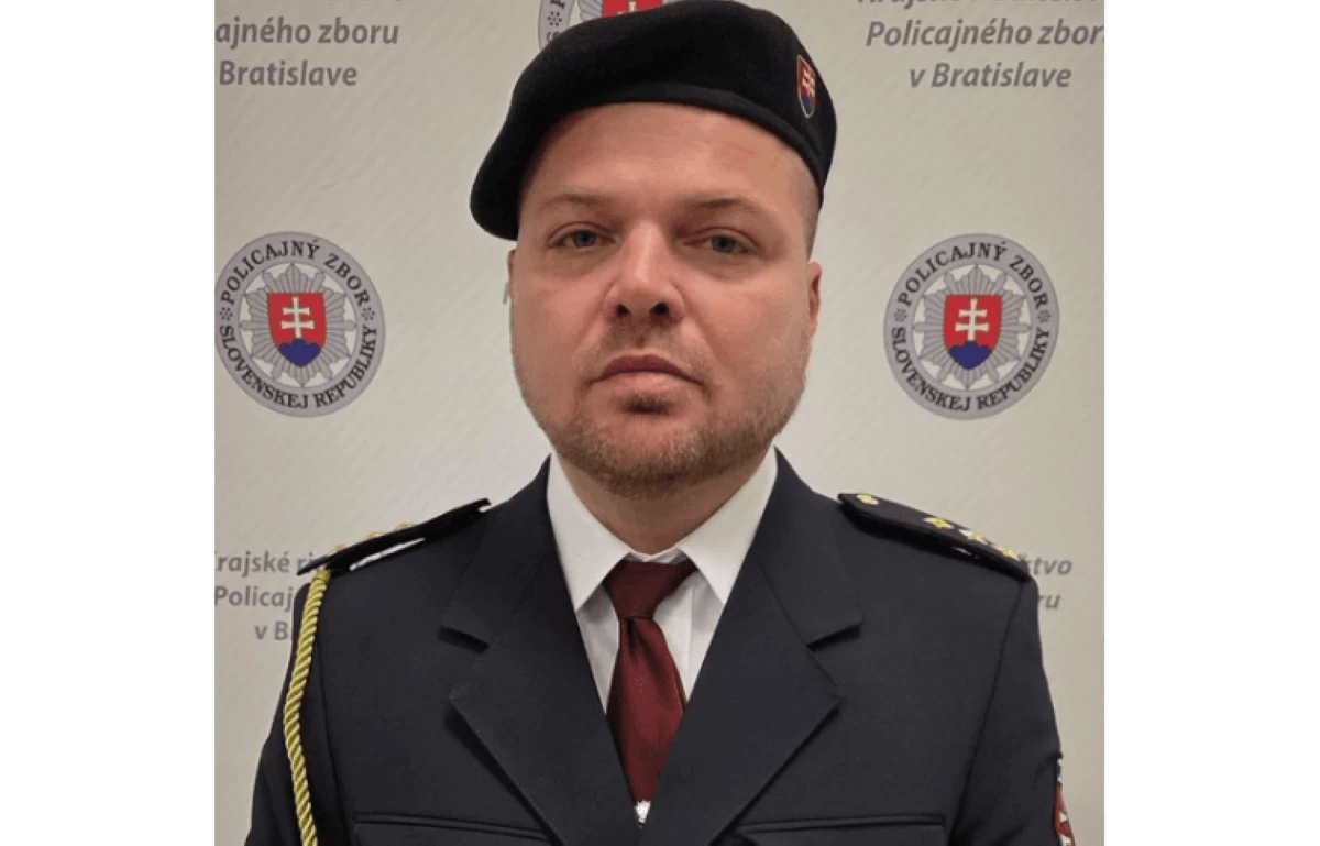 First Lieutenant Štefan Antalič, Deputy Platoon Commander with the Emergency Motorised Unit of the Regional Police Headquarters in Bratislava, joined the programme organised by Dubai Police in collaboration with Rabdan Academy to learn from police officers from different countries and gain new knowledge and experience.