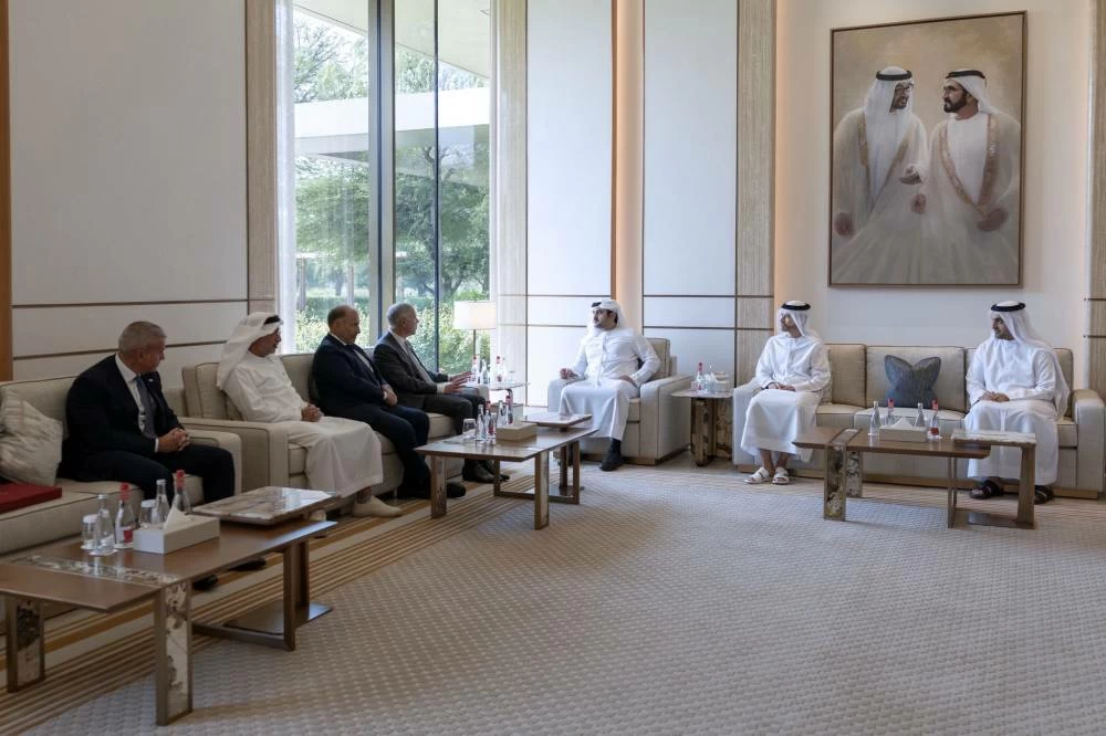 Dubai and HSBC explore opportunities to strengthen cooperation in banking and investment