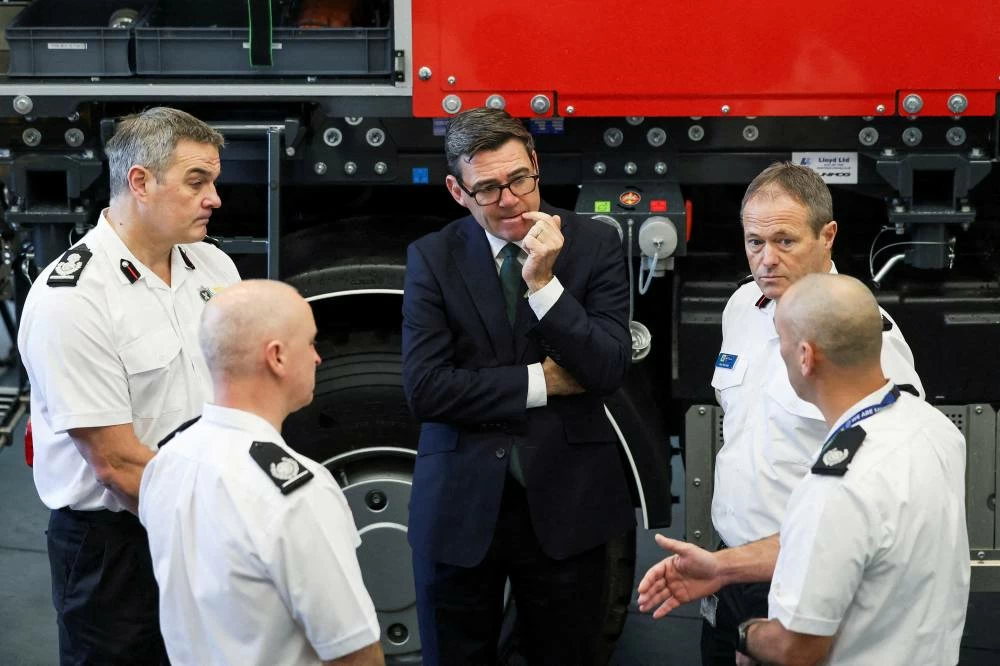 UK tells public to keep three days' emergency supplies at home