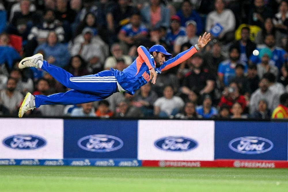 Tilak Varma leads India fightback in four-wicket win over New Zealand