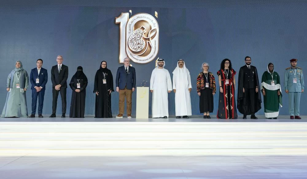 His Highness Sheikh Mansoor bin Mohammed bin Rashid Al Maktoum, President of the UAE Olympic Committee, honoured the winners of the 10th Mohammed Bin Rashid Arabic Language Award.
